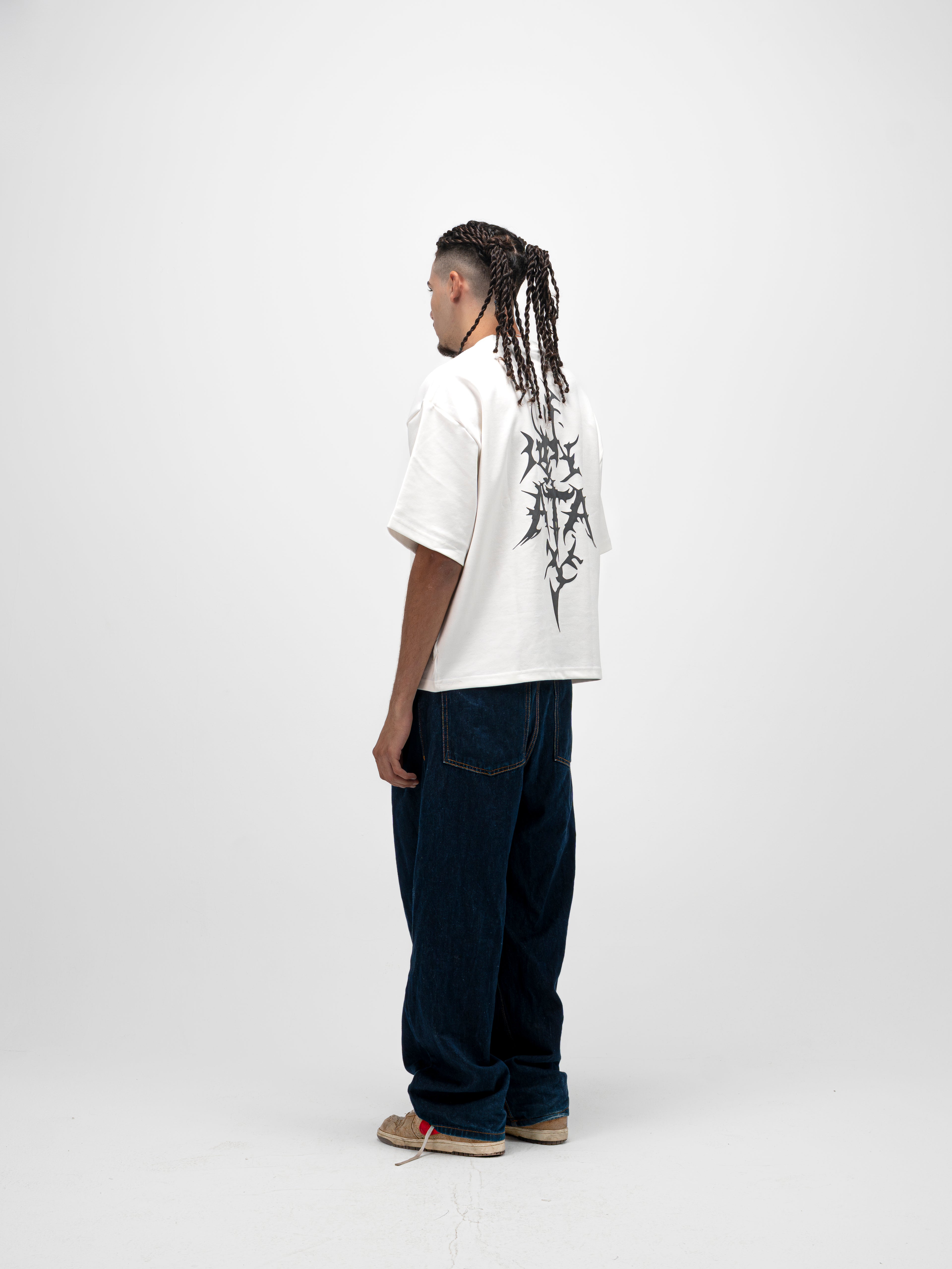 [001] WHITE T-SHIRT